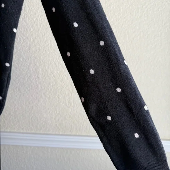Black Polka Dot Cotton Sweater Womens Medium Knit Pullover Layering Top Old Navy - Picture 6 of 7